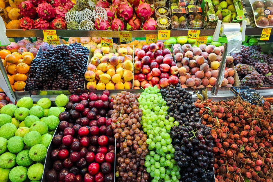 How to Build Healthy Eating Habits Without Using Willpower
